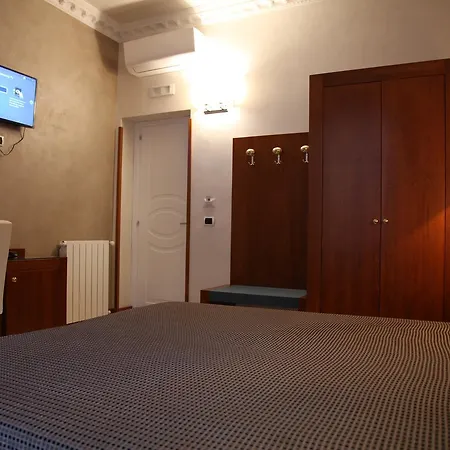 Bed & Breakfast Federica's In Roma