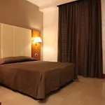 לינה וארוחת בוקר Federica's In 3*